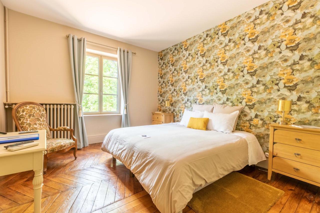 Chateau De Charmeil- Vichy Chambres D'Hotes מראה חיצוני תמונה