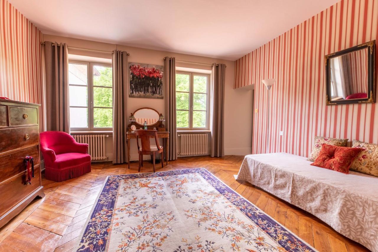 Chateau De Charmeil- Vichy Chambres D'Hotes מראה חיצוני תמונה