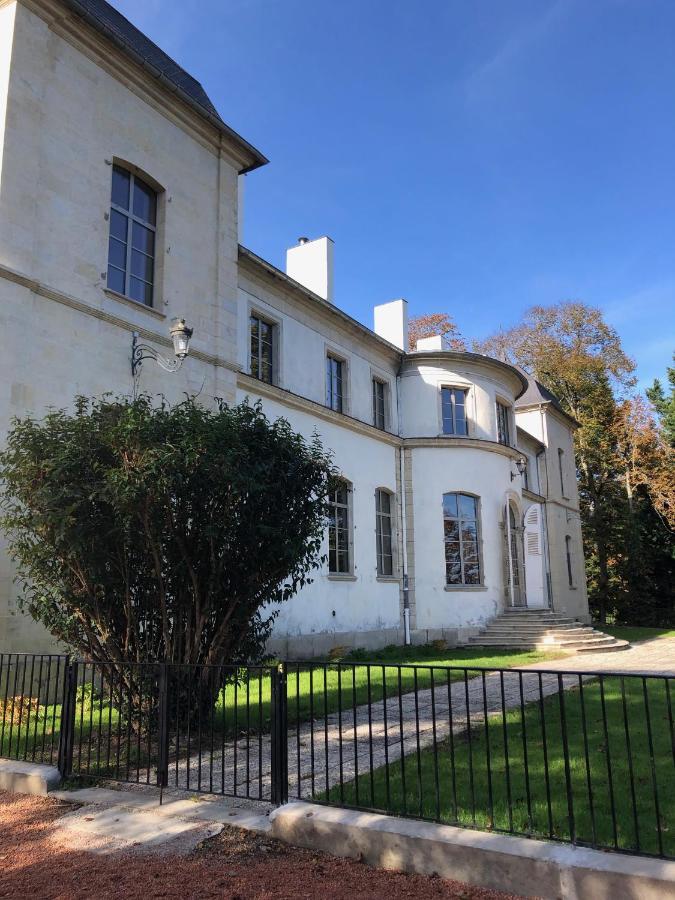 Chateau De Charmeil- Vichy Chambres D'Hotes מראה חיצוני תמונה